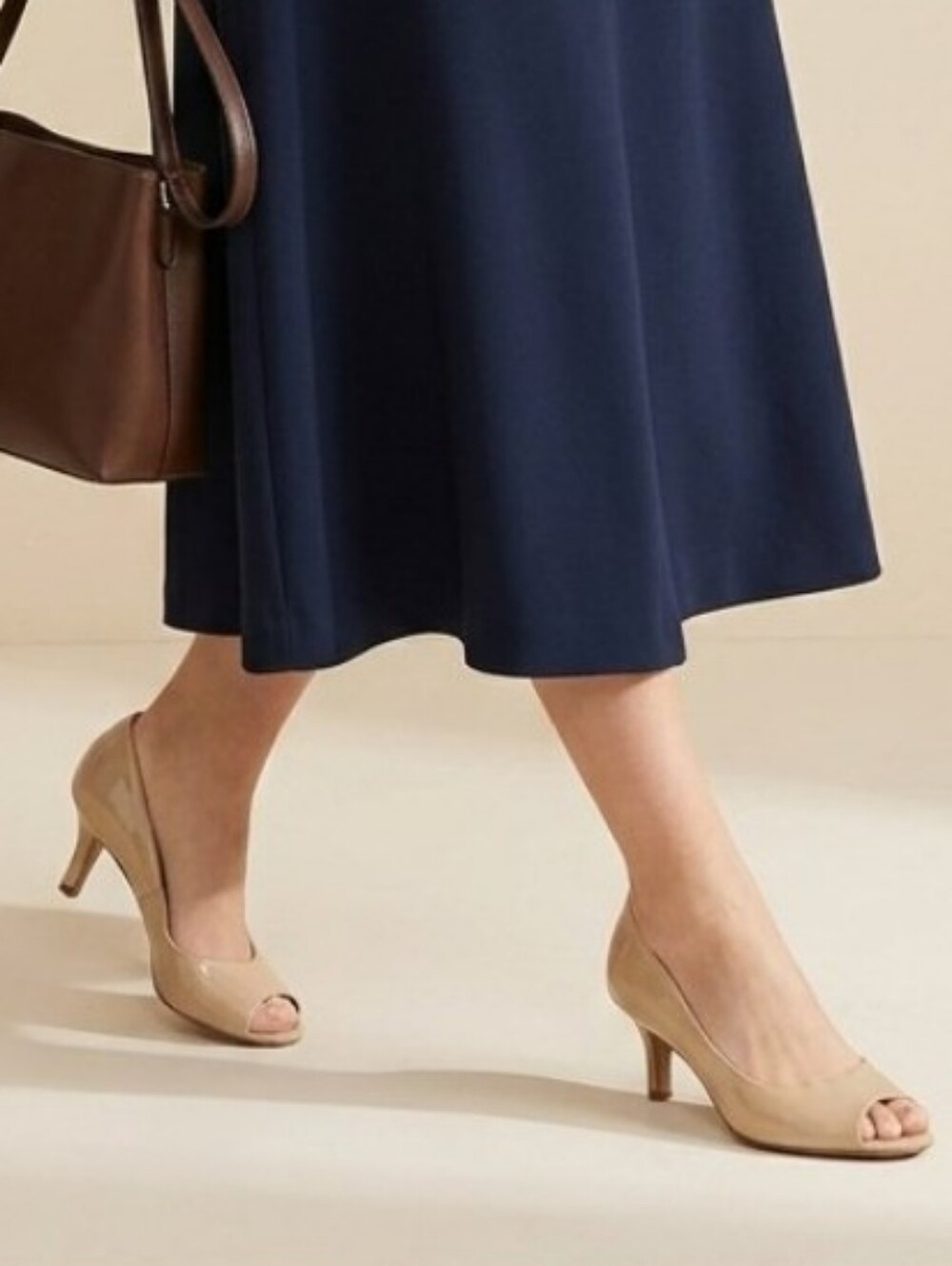 Naturalizer Neutral Patent Peep-Toe Kitten Heels Sz 7